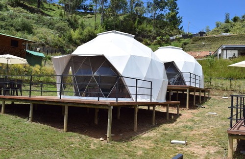 El Penol Alquiler De RV | Glamping La Quinta Dimensión