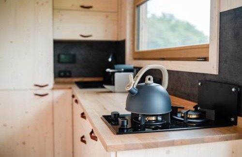 Golcuv Jenikov Otro | Glamping Meze