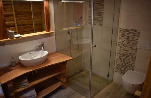 Trzic Casa | Glamping Organic Farm Slibar