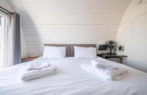 Kingsbridge Otro | Glamping Pod with ensuite WC Near Kingsbridge & Salcombe