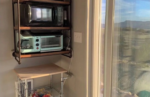 Abiquiu Apartamento | Glamping Studio Room Spectacular Lake Views