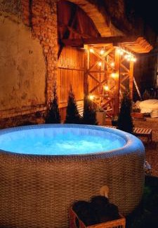 Wiazow Otro | Glamping Tajemniczy Ogród