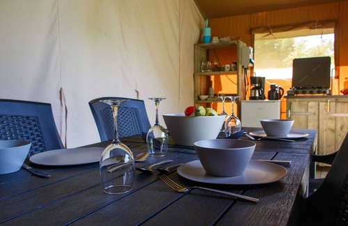 Lathum Alquiler De RV | Glamping Tent in Netherlands With Terrace
