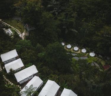 Nungnung Otro | Glamping tent in Pelaga Eco Park