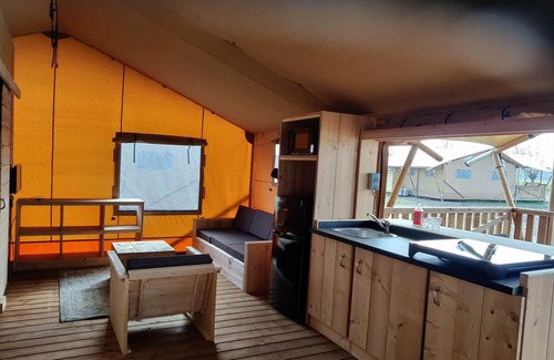 Bant Casa | Carpa glamping con aire acondicionado y vista al Kuinderbos