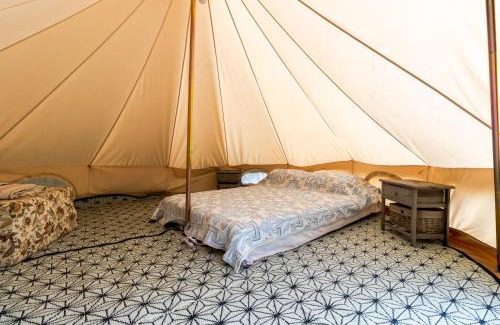 Auriac-du-Perigord Otro | Glamping tente