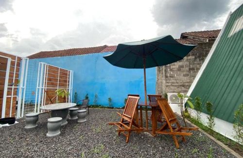 Depok Hotel | Glamping Tropical House and Mini Golf Syariah
