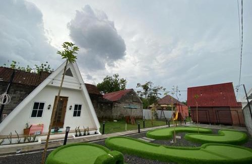Depok Hotel | Glamping Tropical House and Mini Golf Syariah