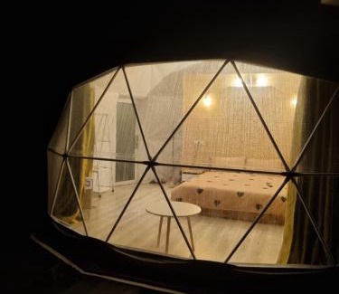 Mihaesti Otro | GlampingDenis Igloo