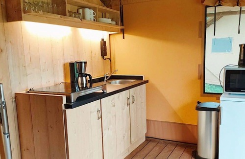 Municipality of Langedijk Casa | Glampingtent Kompact 2 by Interhome