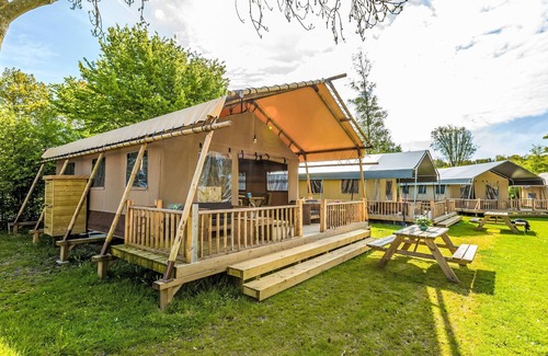 Municipality of Langedijk Casa | Glampingtent Sunshine 2 by Interhome