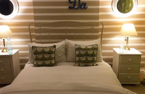 Sketty Cama Y Desayuno | Glanmor Garden Apartment