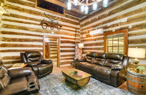 Glasgow Casa | Glasgow Getaway with Patio, Fireplace and Grill!
