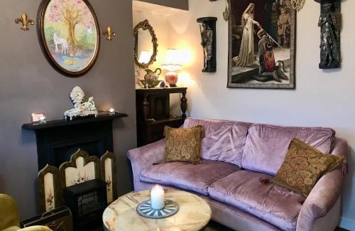 Glastonbury Casa | Glastonbury Rose Cottage
