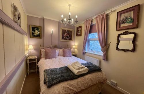Glastonbury Casa | Glastonbury Rose Cottage