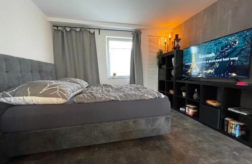 Bueckeburg Apartamento | Gleis 11 - kontaktloser 24-7 Check-I, Boxpringbett, W-LAN & Parkplatz kostenlos