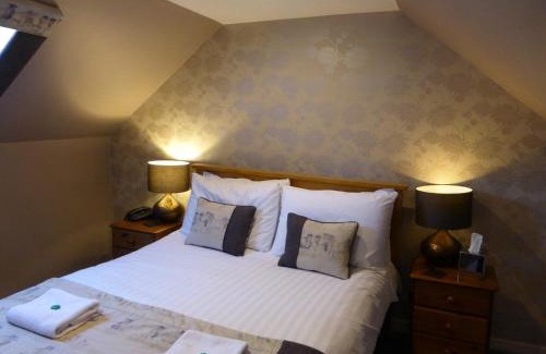 Clova Hotel | Glen Clova Hotel & Luxury Lodges