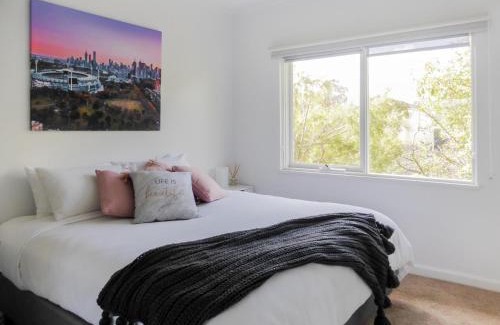 Glen Iris Apartamento | Glen Iris, Quiet Boutique 2 bedroom Netflix, WIFI, Parking, Free Wine