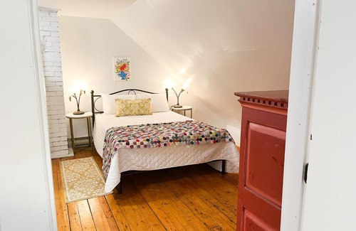 Glen Margaret Casa | Glen Margaret Lake Loft Guest House