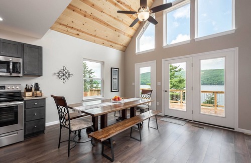 Mountainside Casa | Glencoe | Lakefront + Private Dock, 1 mi to Shops