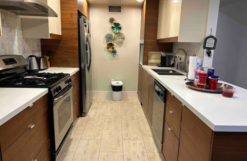 Downtown Condominio | Glendale Americana 2 Bedroom 2 Bathroom Condo