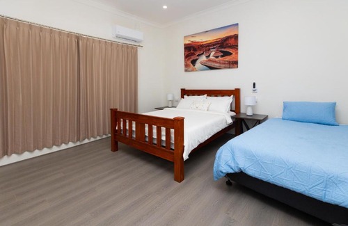 Glenelg North Casa | Glenelg North House, 3QBed, 2KSBed, 2Bth, 5TV