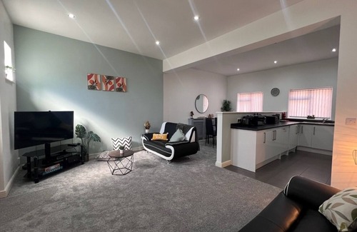 Leicester Casa | GLENFIELD BUNGALOW