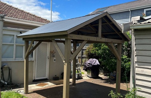 Moonee Ponds Casa | Glengrove @ Moonee Ponds, sleeps 6, big garden