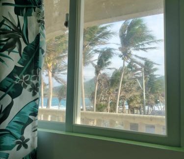 Pagudpud Cama Y Desayuno | Glenmark's Homestay New Oceanview Rooms