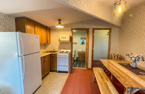 Lake George Cabina | Glenmoore Lodge and cabins on Glen Lake!