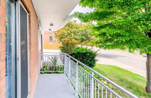 Rosedale Apartamento | Glenview West Apartment w Patio - Near Downtown