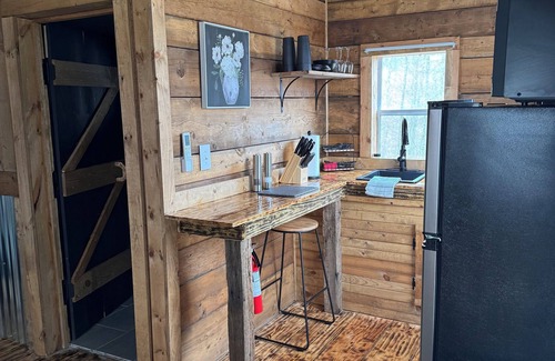 Glenville Cabina | Glenville's Rustic Charm