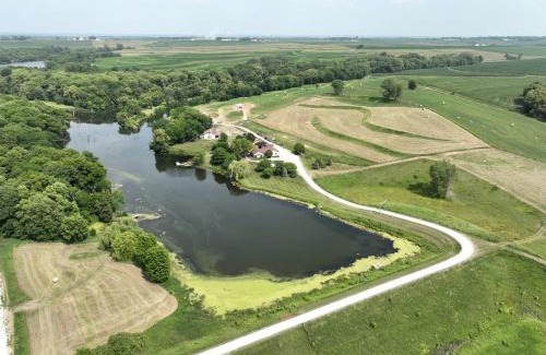 Glenwood Casa | Glenwood Glamping Vacations at this Charming Covered Wagon Rental in Iowa