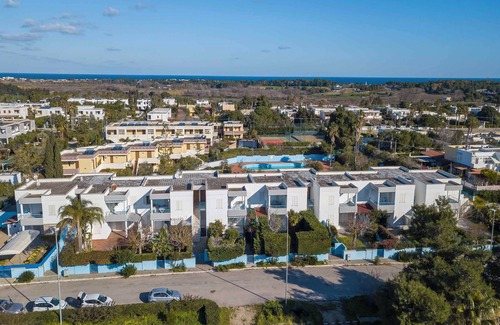 Torre dell'Orso Apartamento | Glicine Apartment With Pool in Residence