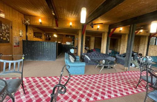 Srinagar Casa | Global Hotel & Restaurant, Gulmarg