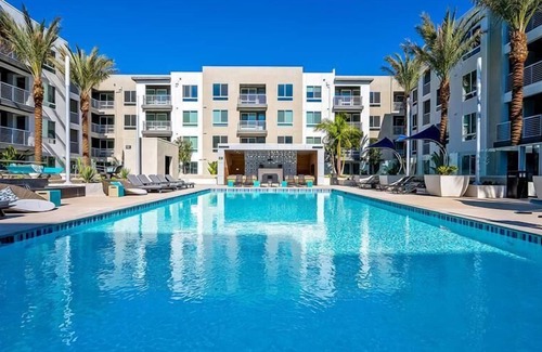Irvine Business Complex Apartamento | Global Luxury Suites Irvine