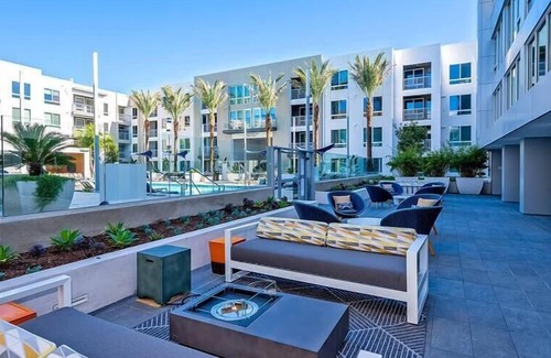 Irvine Business Complex Apartamento | Global Luxury Suites Irvine