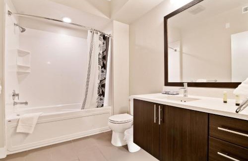 Shoreline West Apartamento | Global Luxury Suites at Downtown Mountain View