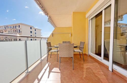 Canet de Berenguer Apartamento | Global Properties, Piso practico, con terraza y piscina en la playa de Canet