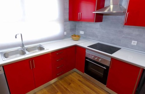 Cap de Salou Villa | Global Villa Bianca con piscina y barbacoa