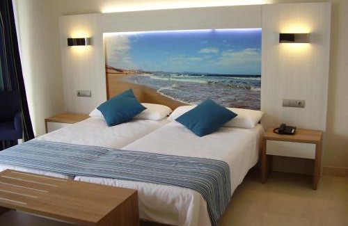 Nueva Milla de Oro Hotel | Globales Playa Estepona