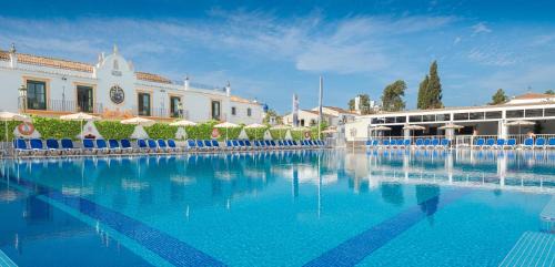 San Pedro de Alcántara Hotel | Globales Pueblo Andaluz