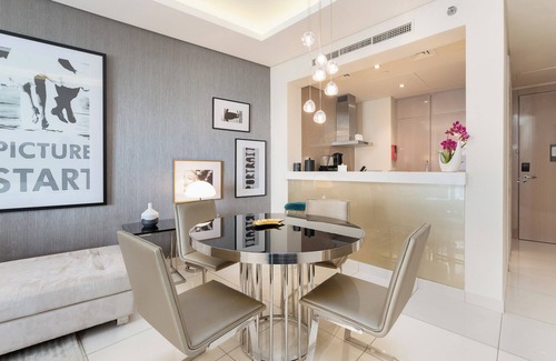 Downtown Dubai Apartamento | GLOBALSTAY. DAMAC Majestine Apartments