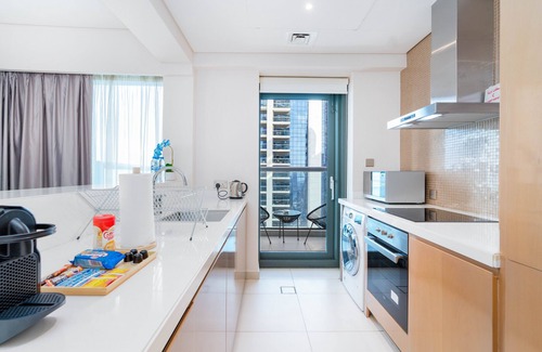 Business Bay Apartamento | GLOBALSTAY. DAMAC Tower Paramount