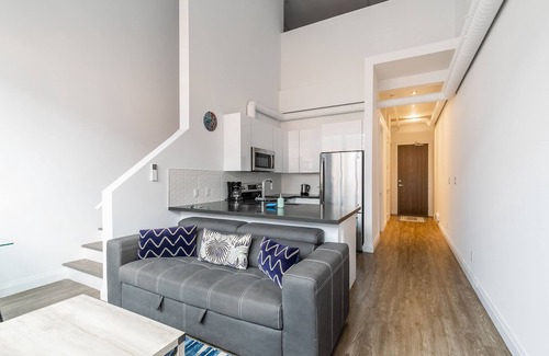 Kirkendall North Condominio | GLOBALSTAY. Dundurn LOFTS. Free parking