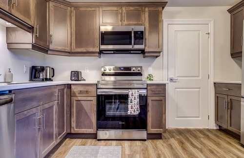 Port Elgin Condominio | GLOBALSTAY. New 4Bd Basement in Port Elgin. Close to the Beach
