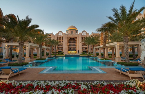 Palm Jumeirah Villa | GLOBALSTAY. Private Pool Villas and Townhomes