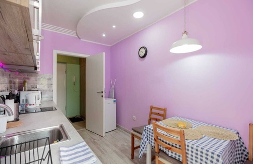 Savski Venac Apartamento | Gloria 2 charming 1-bedroom apartment in lovely Beograd with WiFi, AC