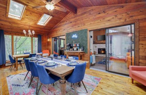 Briar Crest Woods Casa | Gloria's Hot Tub Game Room Fire Pit