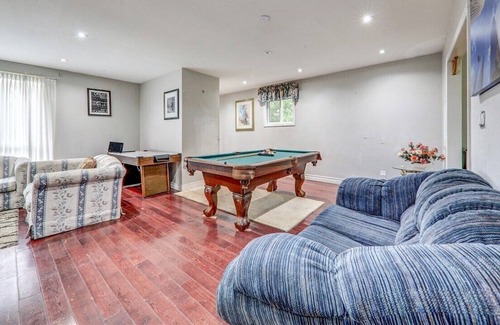 Kirkfield Cabaña | Glorious 5 bedroom cottage in kirkfield,lake acess